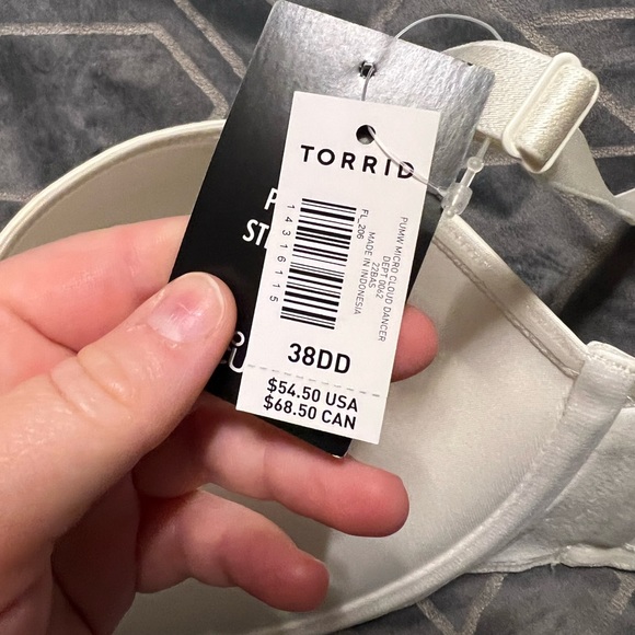 Torrid Bra - Picture 2 of 7